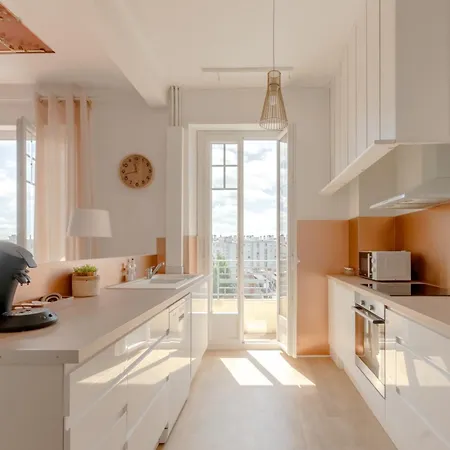 Apartment Spacieux - Vue Pyrenees - Hypercentre *