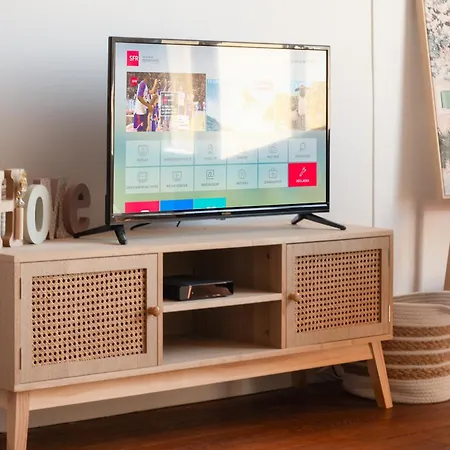 Spacieux - Vue Pyrenees - Hypercentre Apartment Tarbes